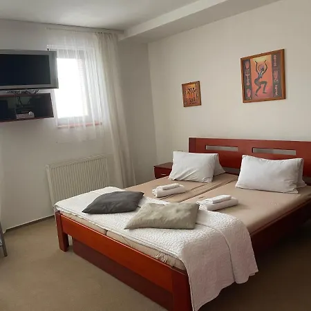 Hm Guest house 3*